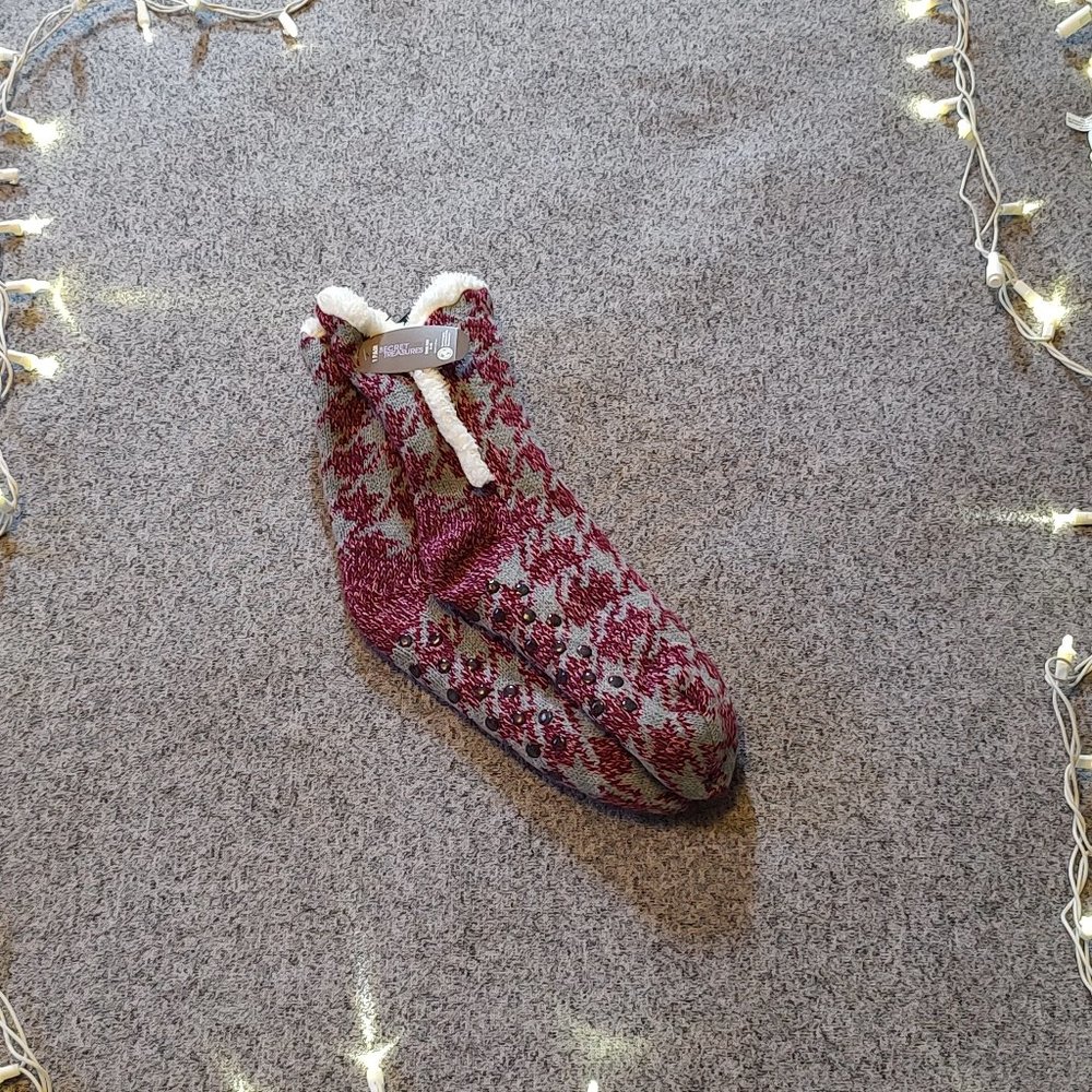 Secret Treasure Fluffy Socks NWT
